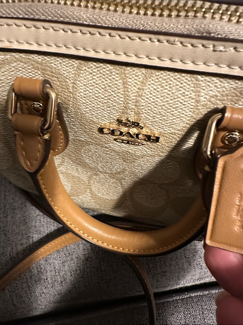 Coach Mini Please read comments - Picture 7 of 12